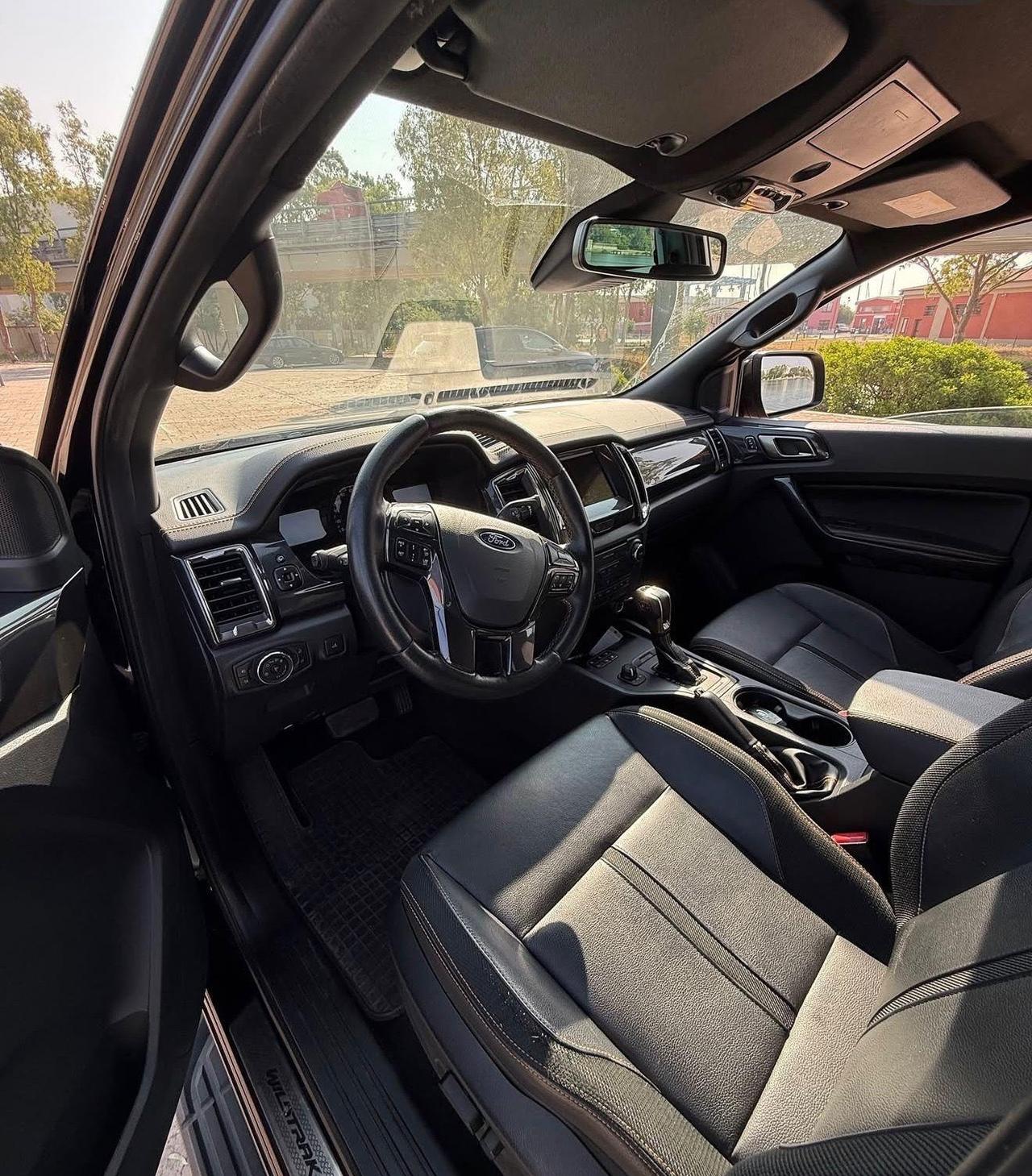 Ford Ranger 2.0 TDCi 213CV DC Wildtrak 5 posti