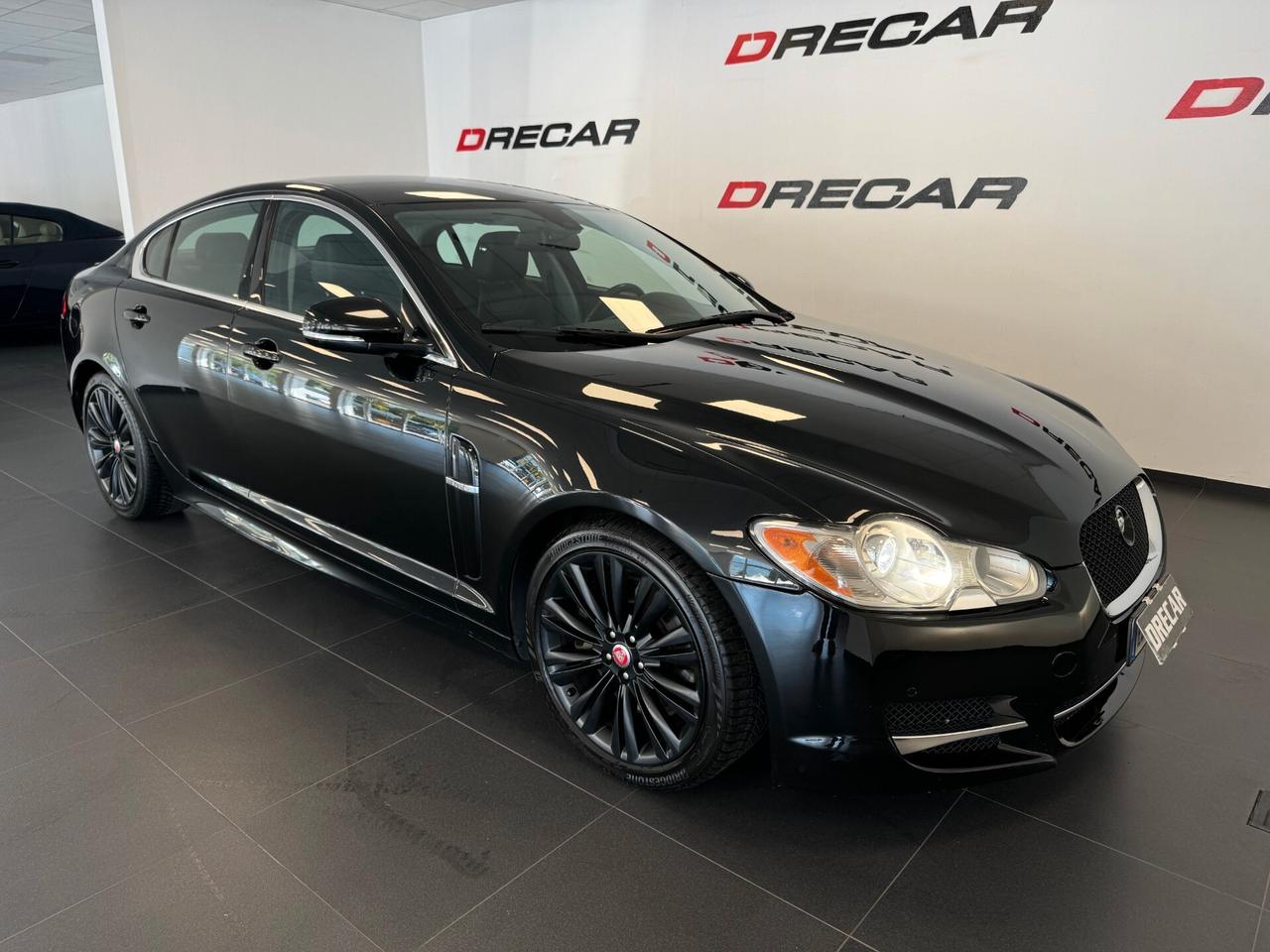 Jaguar XF 3.0 DS V6 Stealth Edition BLACK PACK