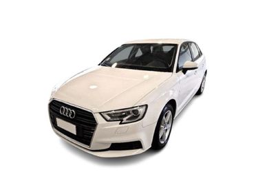 Audi A3 Sportback 30 g-tron 130 CV Automatica NAVI XENO Business