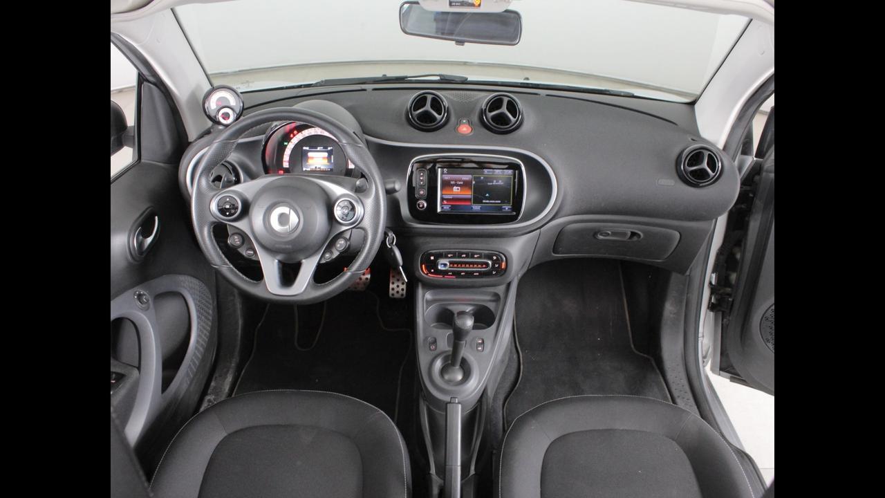 SMART Fortwo III 2015 Cabrio - Fortwo Cabrio 0.9 t Passion 90cv twinamic my18