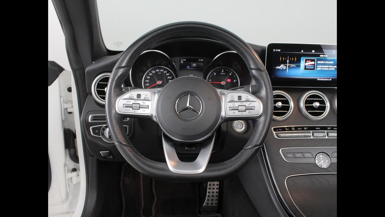 Mercedes-Benz Classe C-A205 2018 Cabrio - C Cabrio 220 d Sport auto
