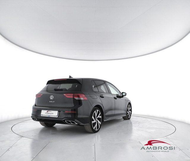 VOLKSWAGEN Golf 2.0 tdi R-Line 150cv dsg