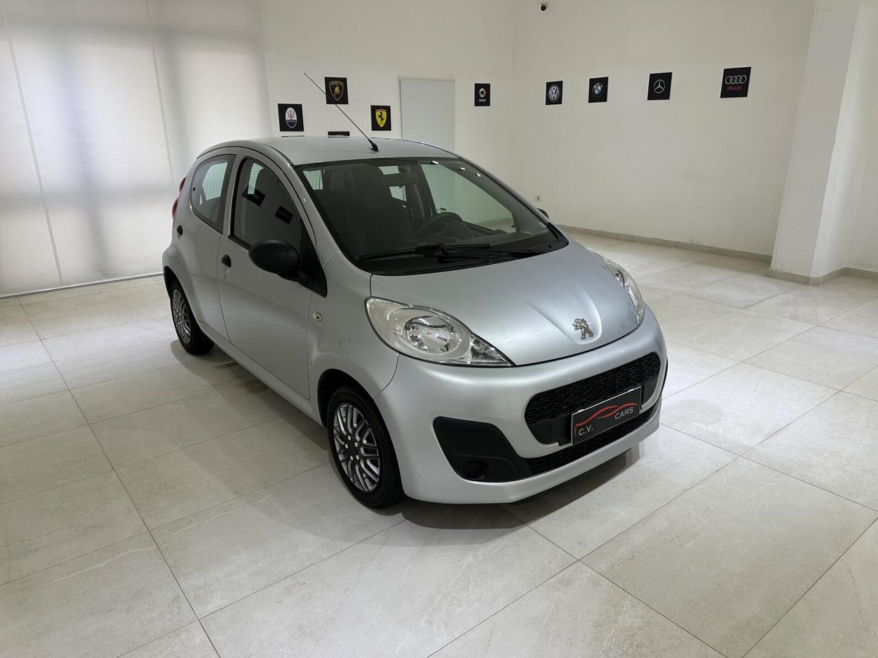 PEUGEOT 107 CON SOLI 54329 KM ITALIANA