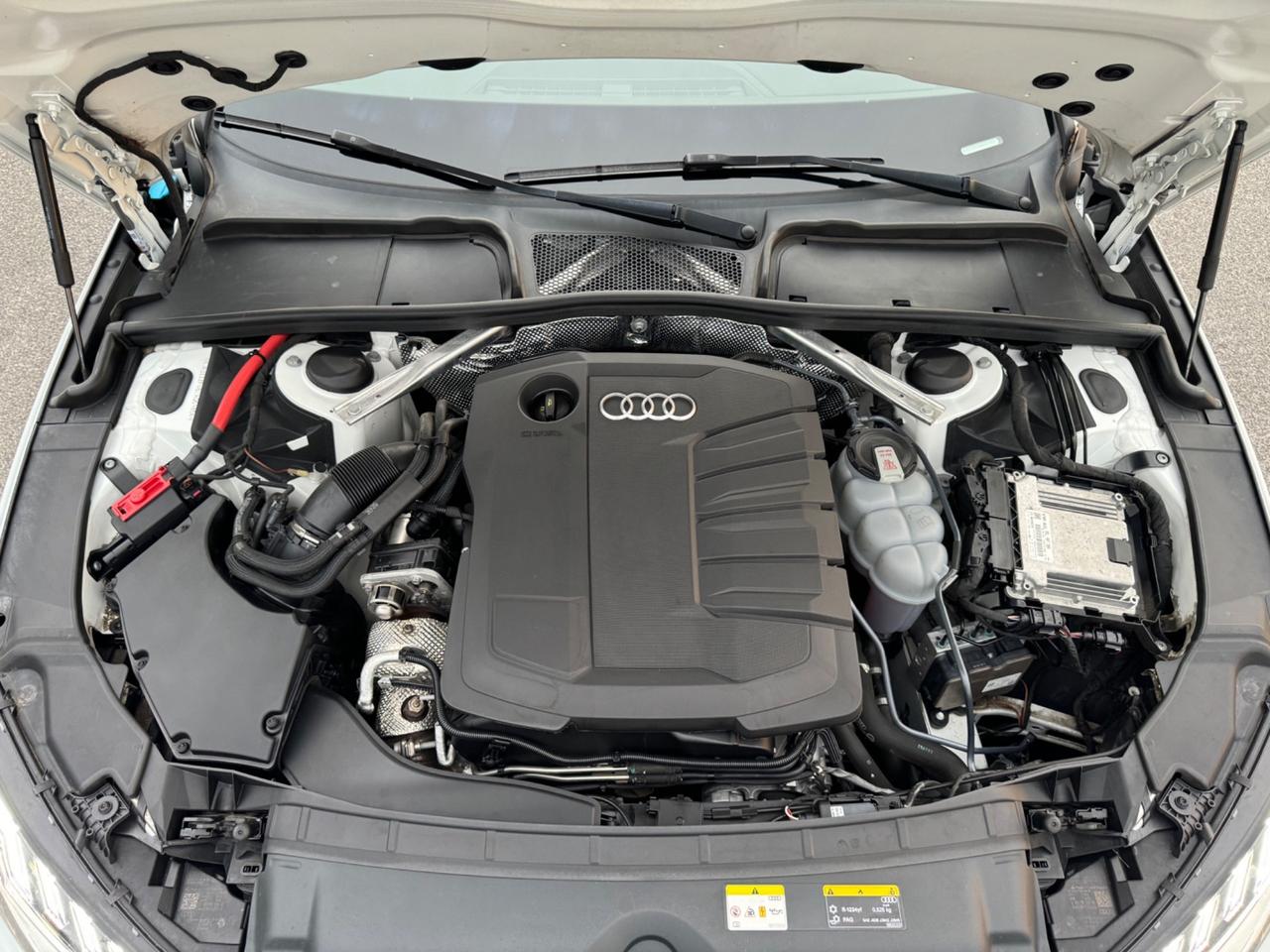Audi A4 Avant 35 TDI/163 CV S tronic line edition