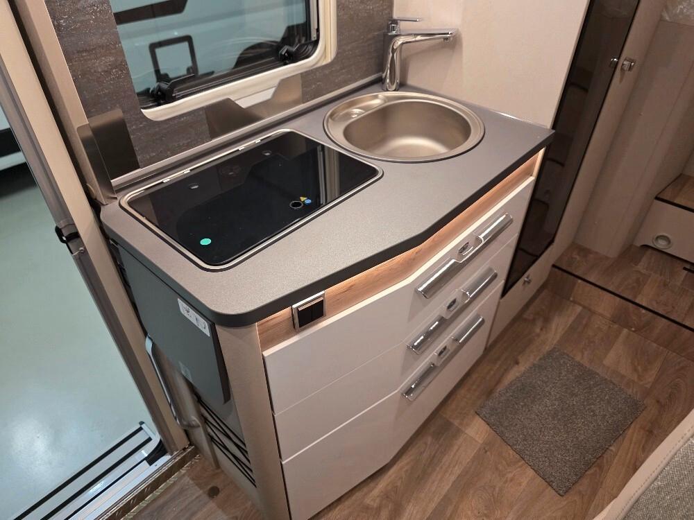 CAMPER HYMER EXSIS-I 580 PURE