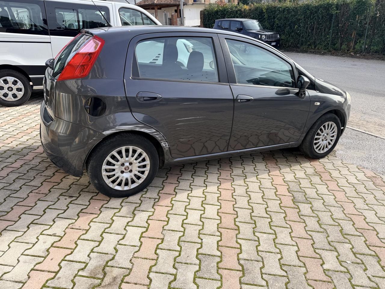 Fiat Grande Punto 1.2 benz 48kw 65cv 5porte
