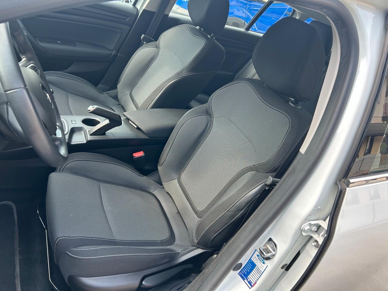 Renault Megane Mégane Sporter Blue dCi 95 CV Business