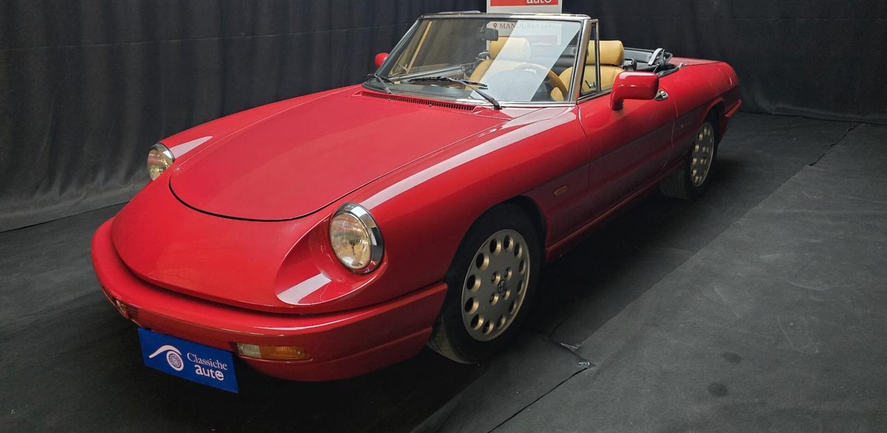 Alfa Romeo Spider 2.0i