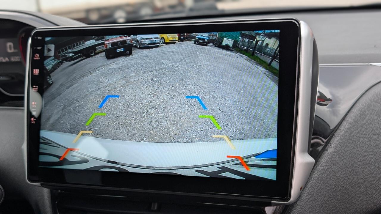 Peugeot 208 1.4 HDi 68 CV 5 porte Allure