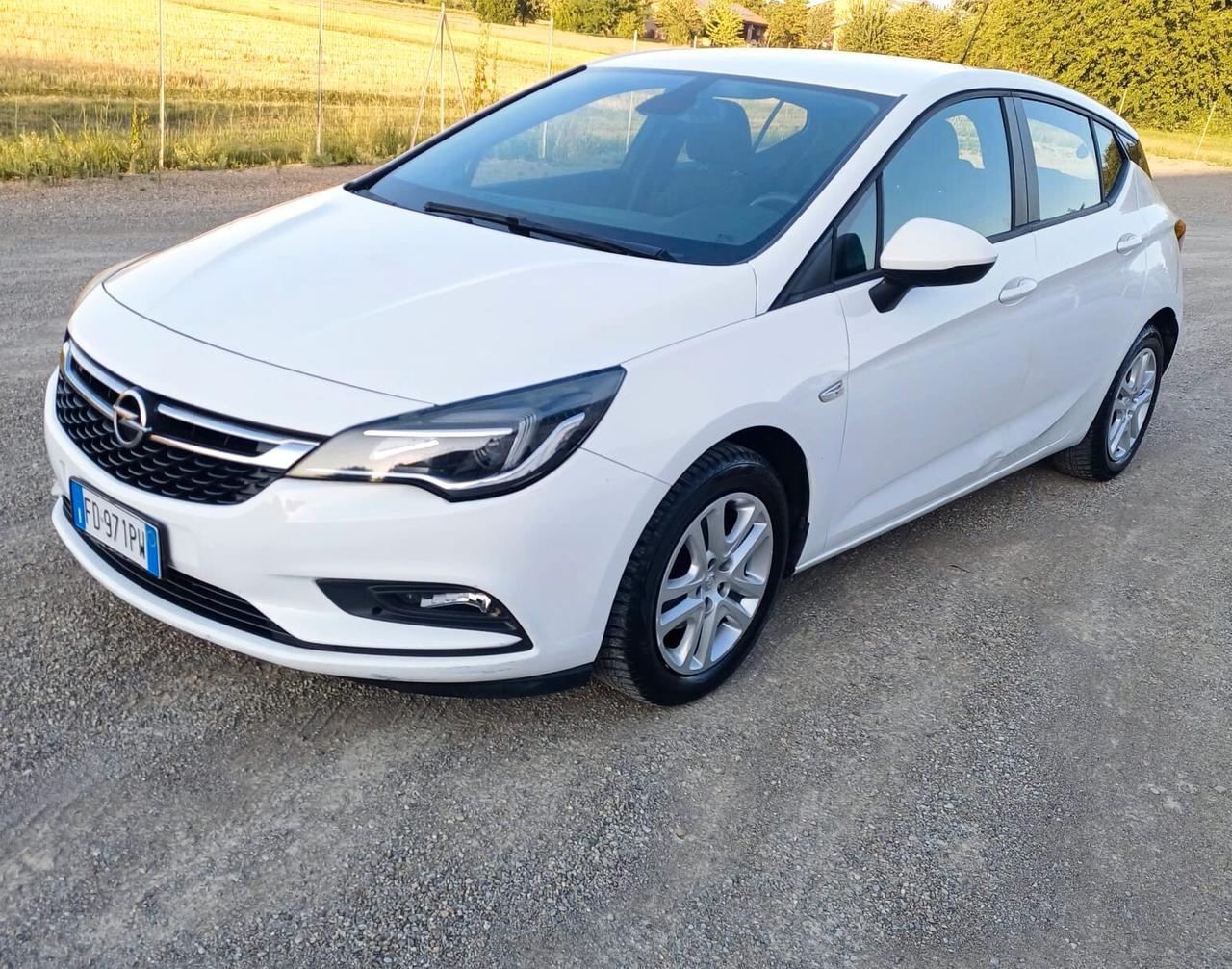 Opel Astra 1.0 Turbo ecoFLEX Start&Stop Sports Tourer Innovation