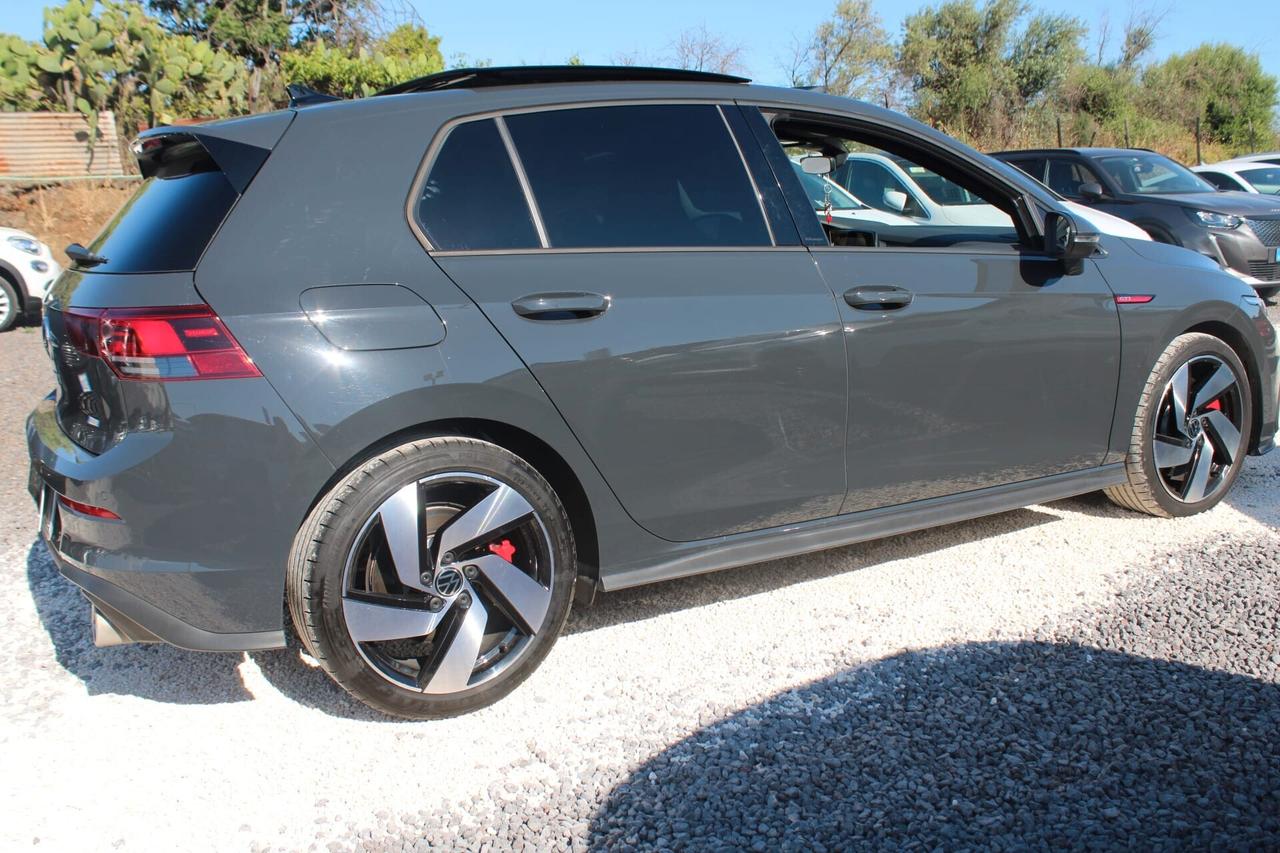 Volkswagen Golf GTI Tua A SOLI 445€