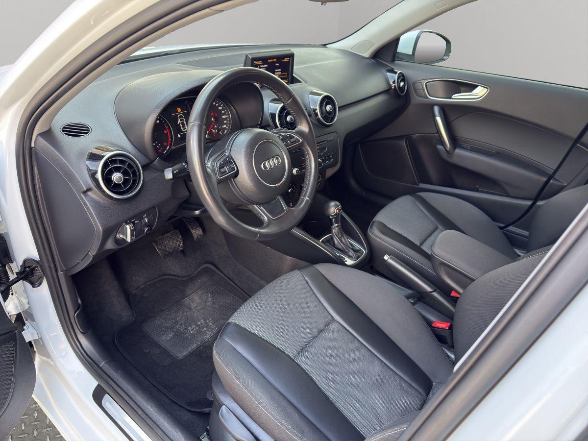 AUDI - A1 Sportback - 1.6 TDI 90CV S tronic S line edition plus