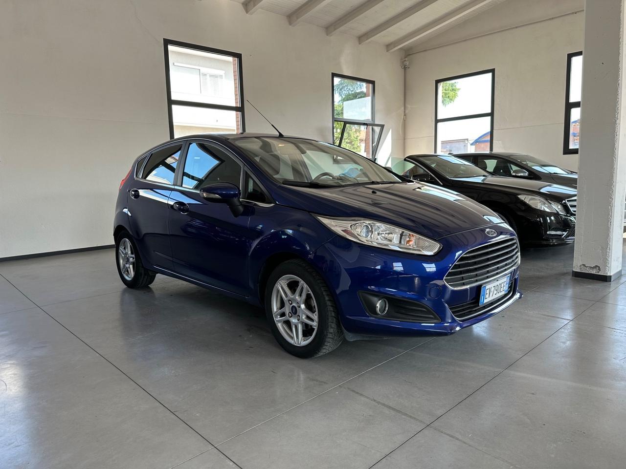 Ford Fiesta 1.5 TDCi 75CV 5 porte Titanium