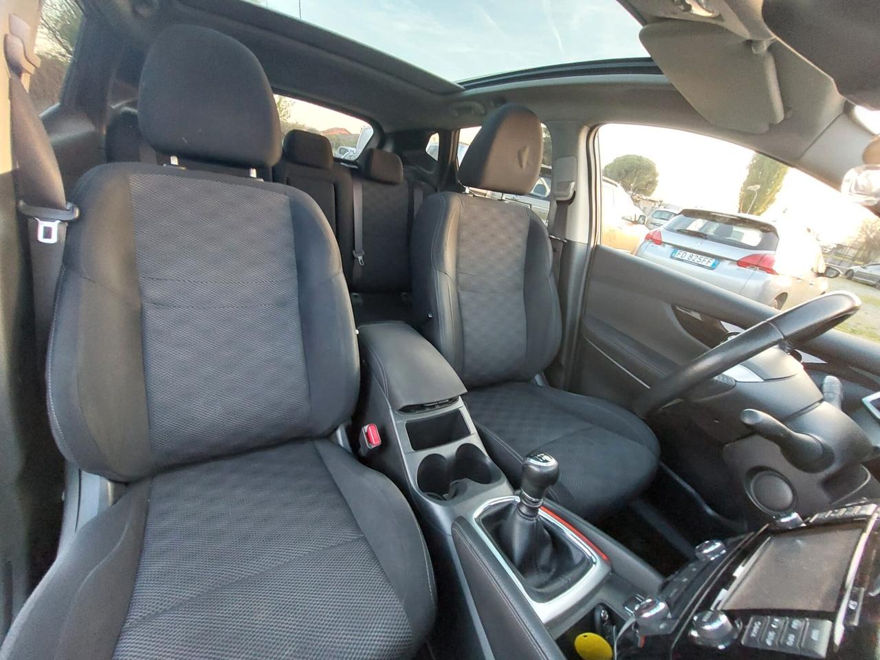 Nissan Qashqai 1.6 dCi 2WD Tekna