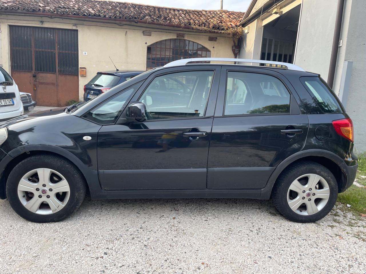 Fiat Sedici 1.9 MJT 4x2 Emotion