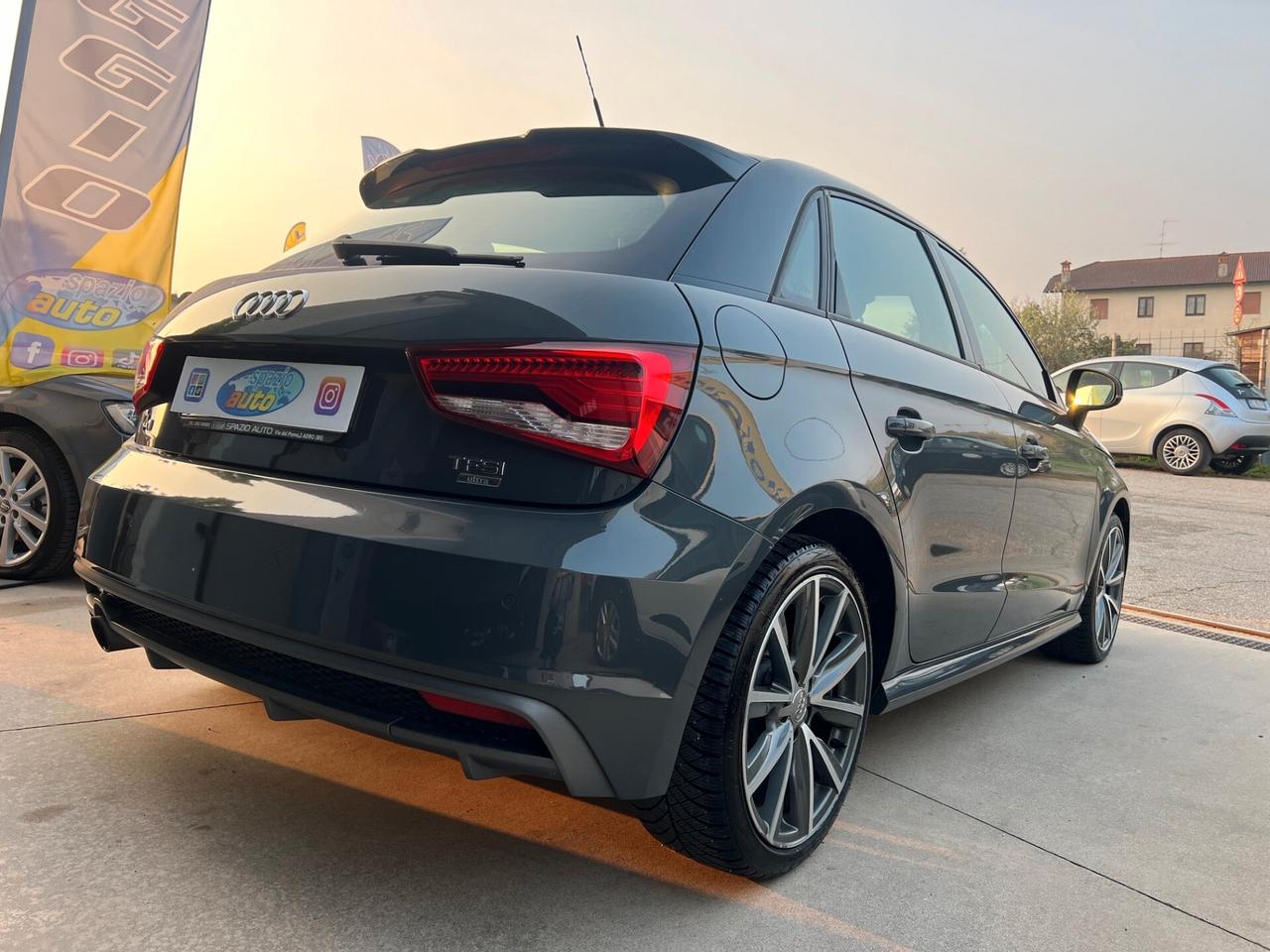 Audi A1 Sportback Ultra S-Line esterno 1.0 tfsi 82cv / OK NEOPATENTATI
