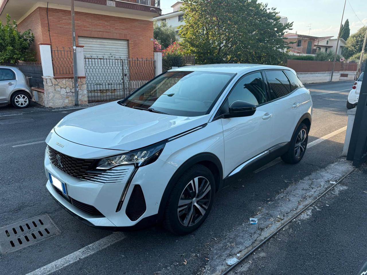 Peugeot 3008 BlueHDi 130 EAT8 AUTOMATICA - Full opt - Tutto incluso