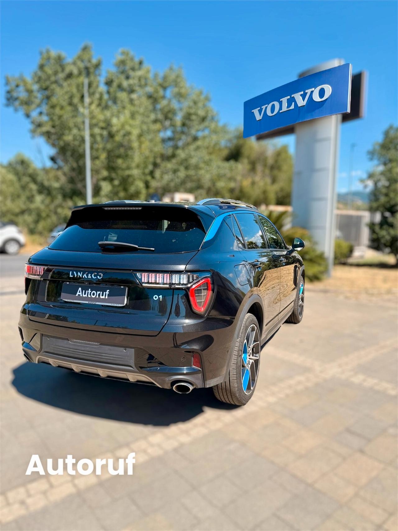 Lynk&Co 01- 1.5 Plug in Hybrid 261 CV 2023
