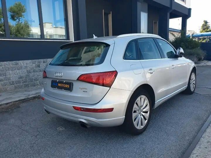 Audi Q5 2.0 TFSI hybrid quattro tiptronic