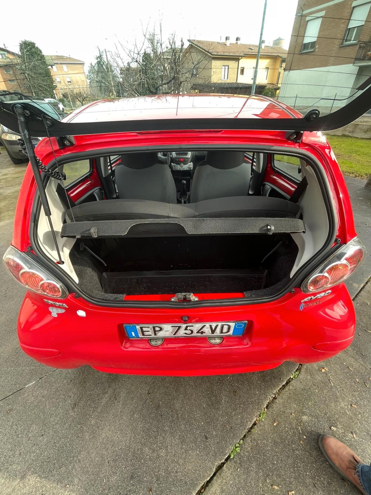 Toyota Aygo 1.0 12V VVT-i 5 porte Active Connect