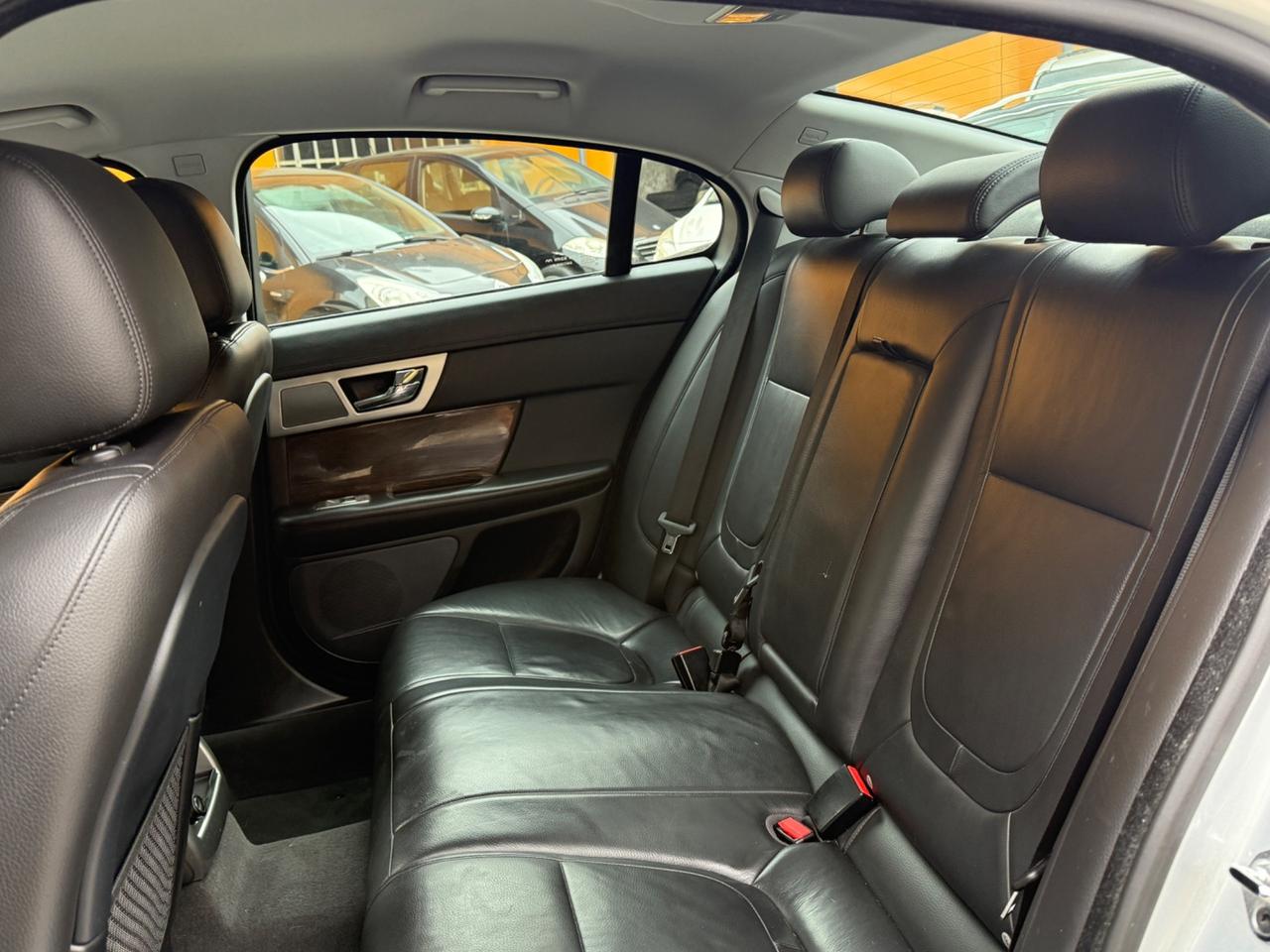 Jaguar XF 2.2 D 190 CV