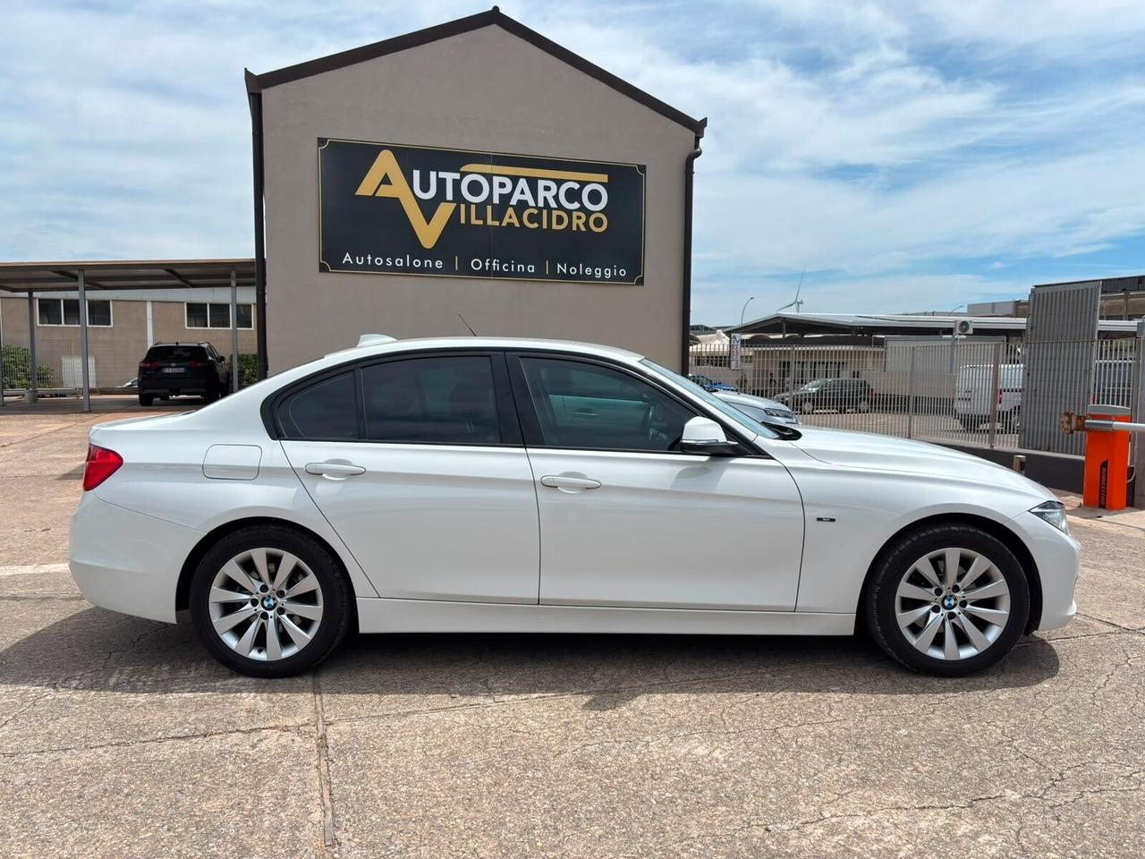 Bmw 320 320d Sport