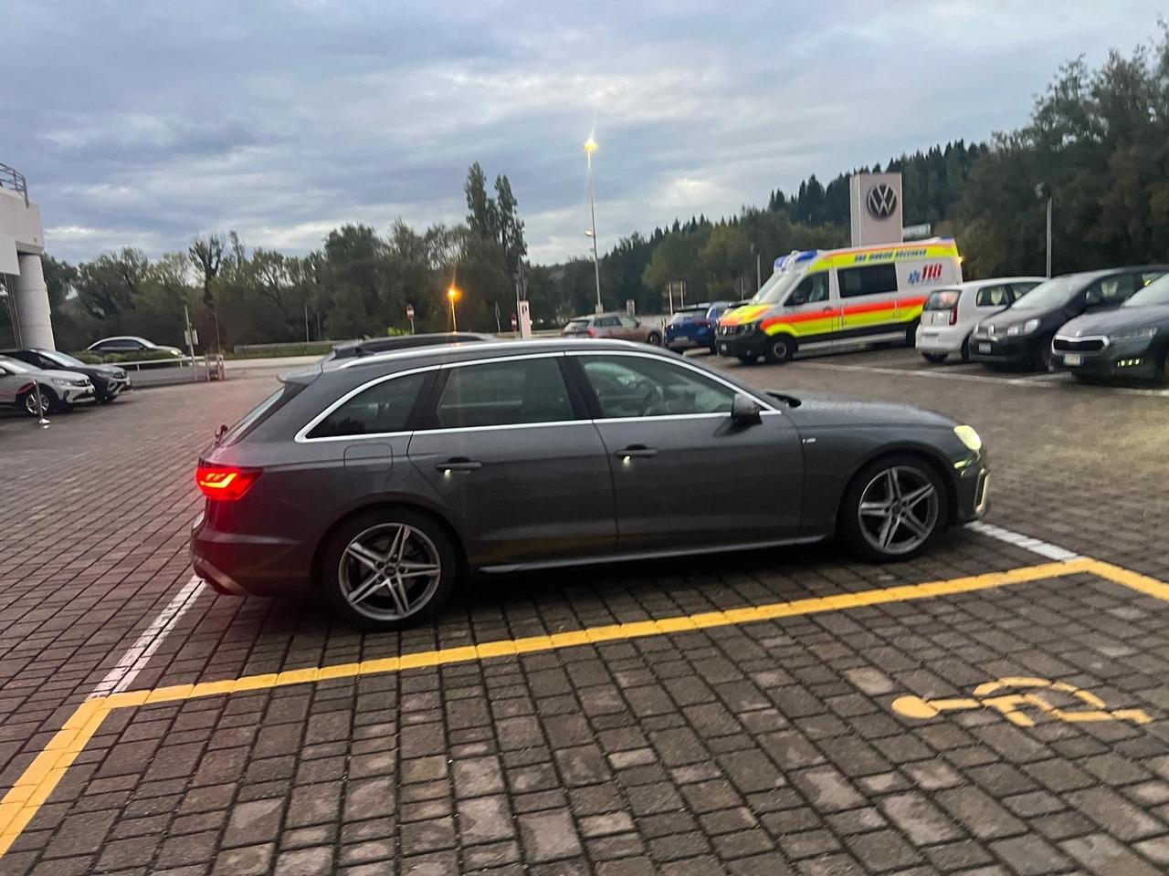 Audi A4 12800+IVA
