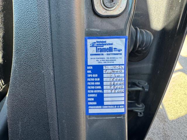 PEUGEOT 208 1.4 8V HDi 68CV 5p. Allure