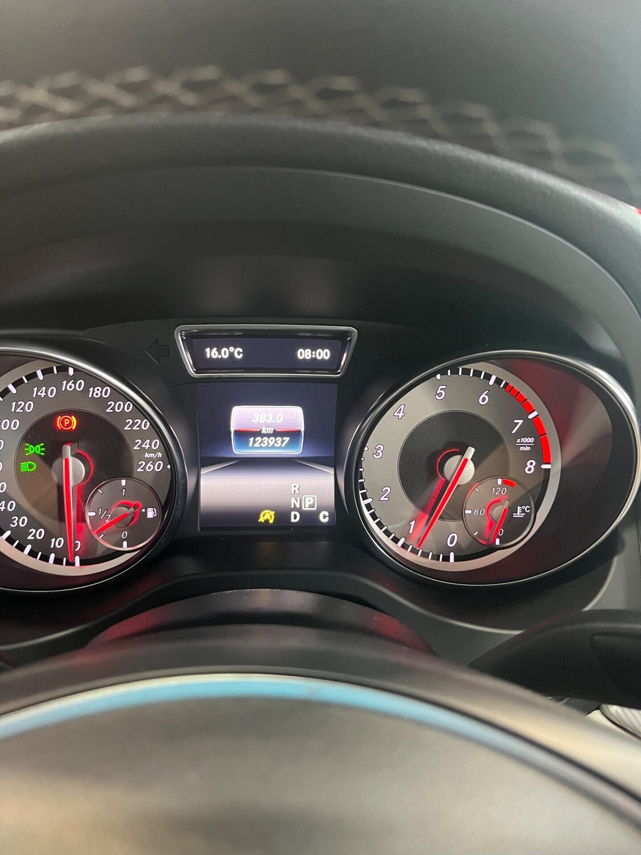 Mercedes-benz GLA 180 GLA 180 Premium auto