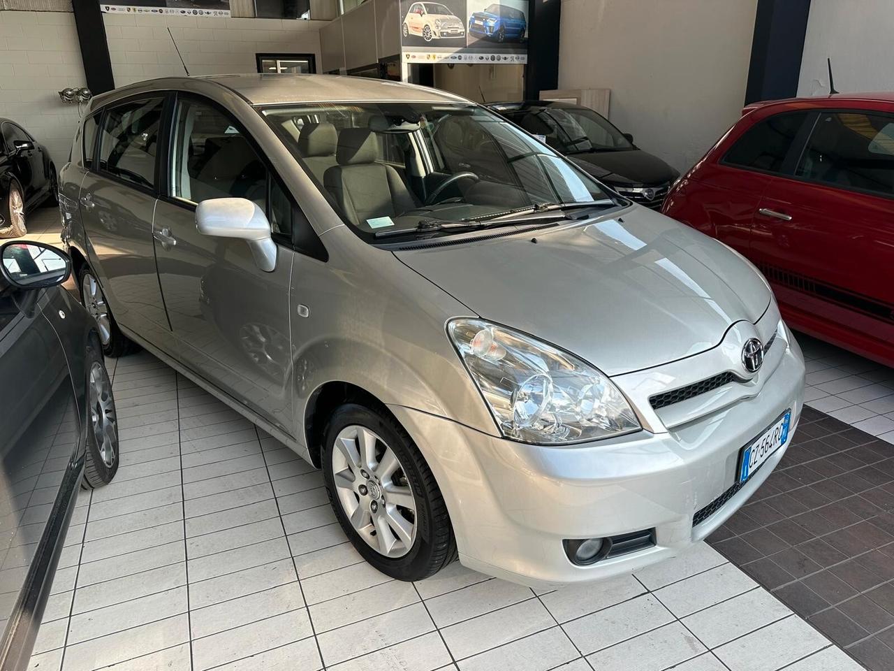 Toyota Corolla Verso 1.8 16V