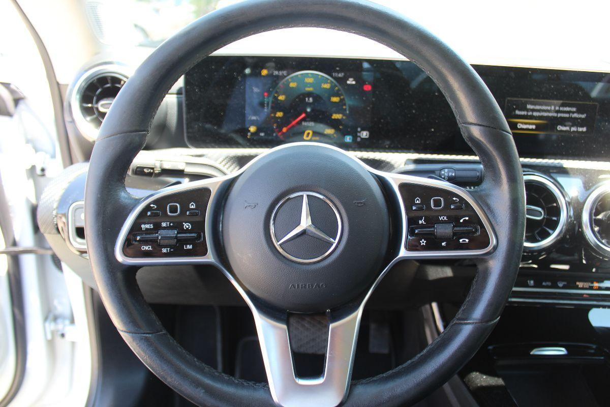 MERCEDES - Classe CLA - CLA 180 d Shooting Brake Premium