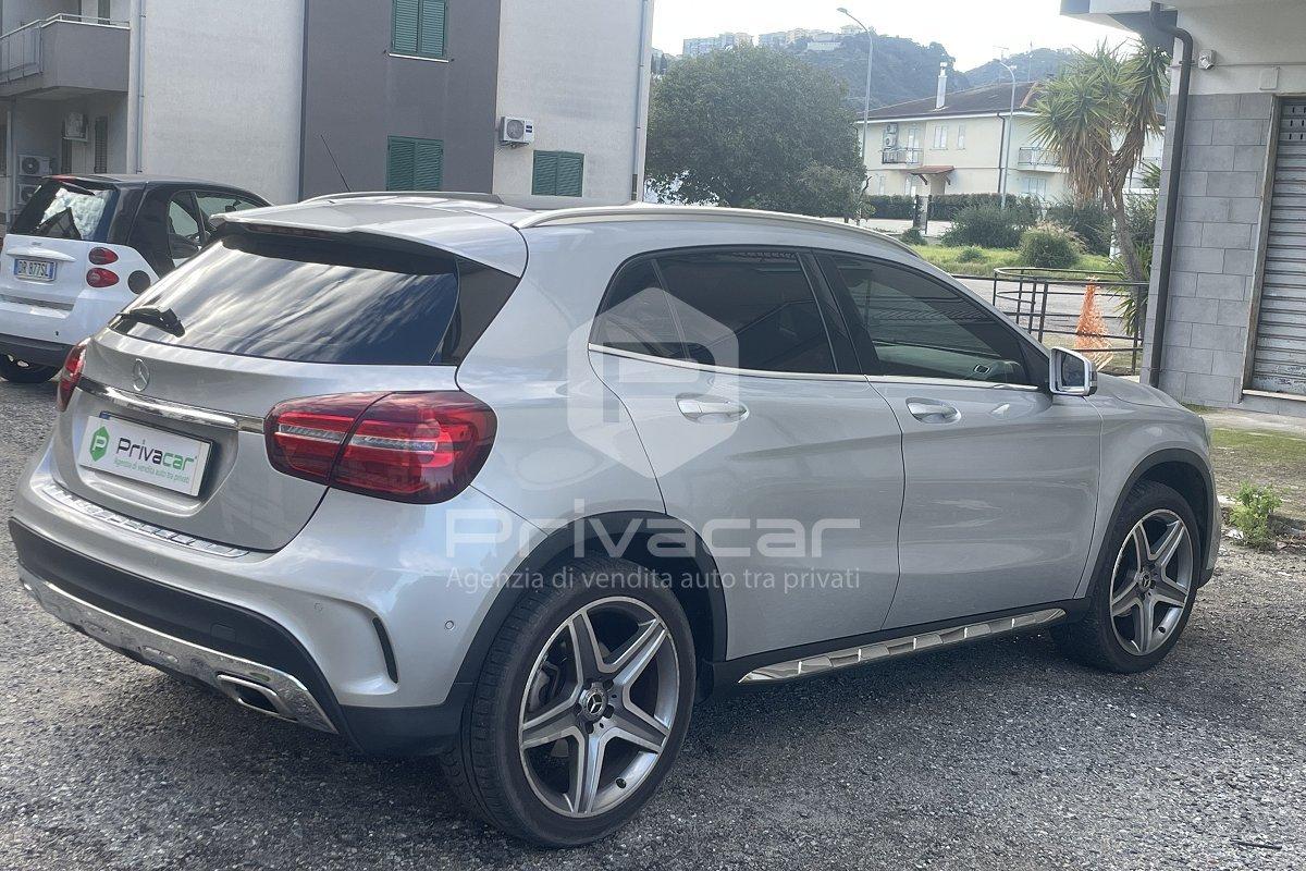MERCEDES GLA 200 d Automatic 4Matic Premium