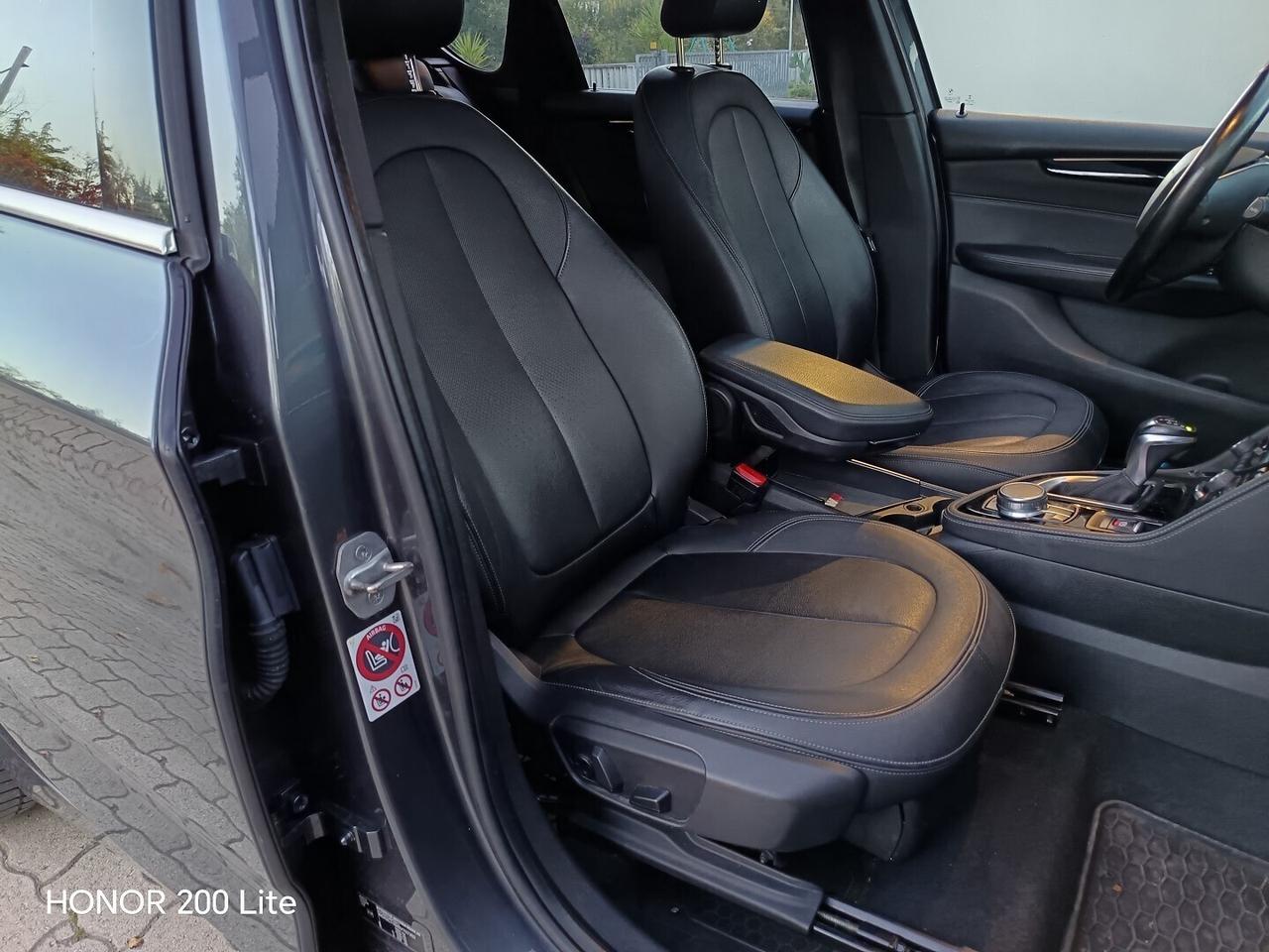 BMW 218 d Active Tourer Luxury -ProMMo