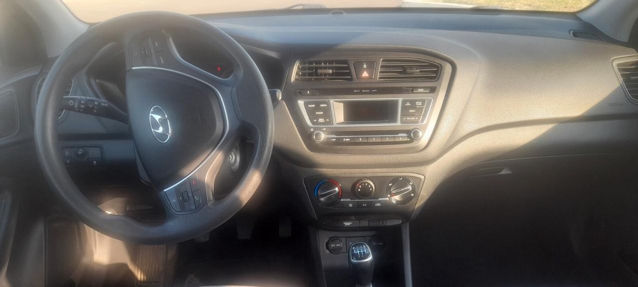 Hyundai i20 1.1 CRDi 12V 5 porte Comfort