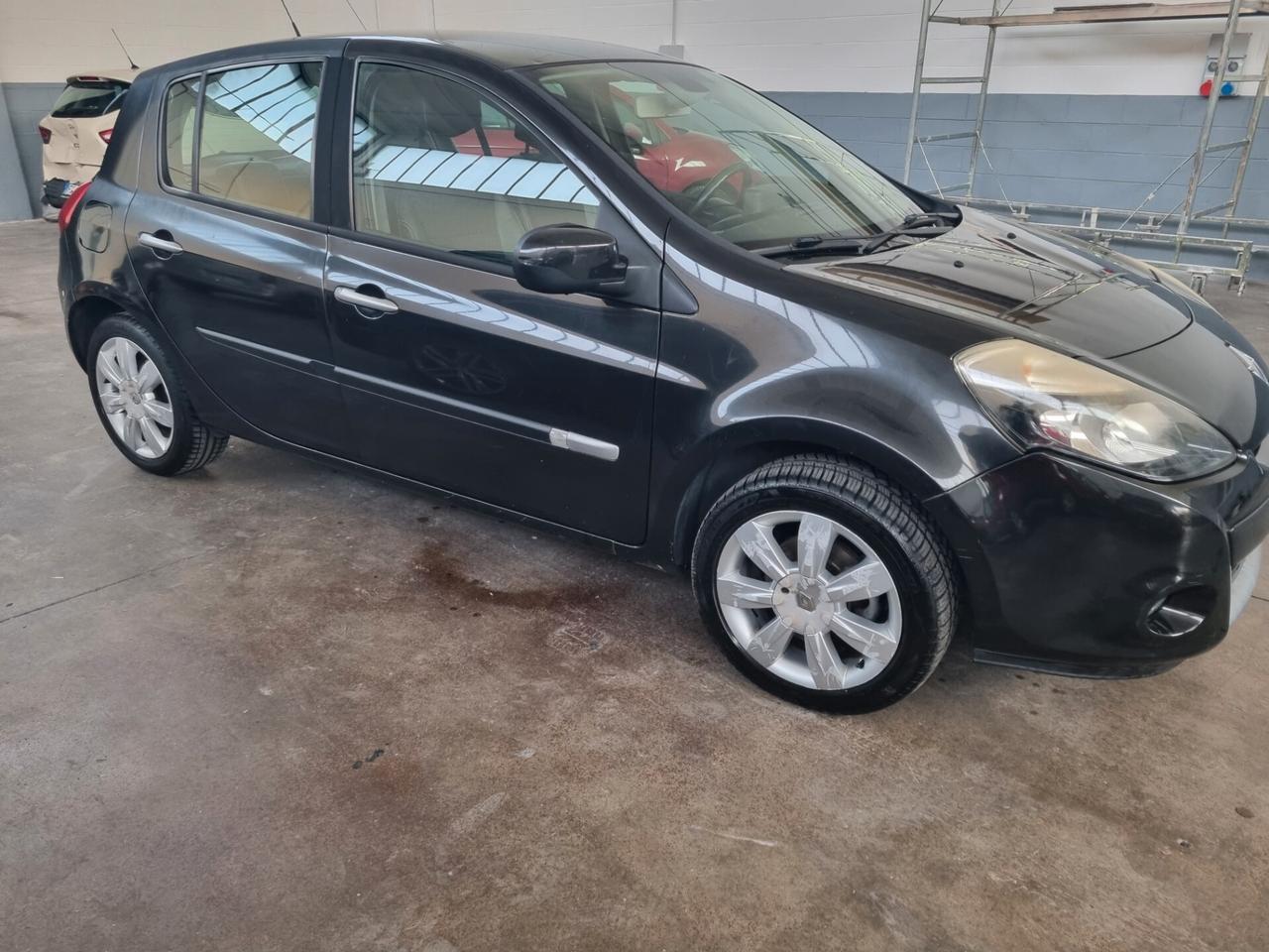Renault Clio Storia 1.2 5 porte Confort