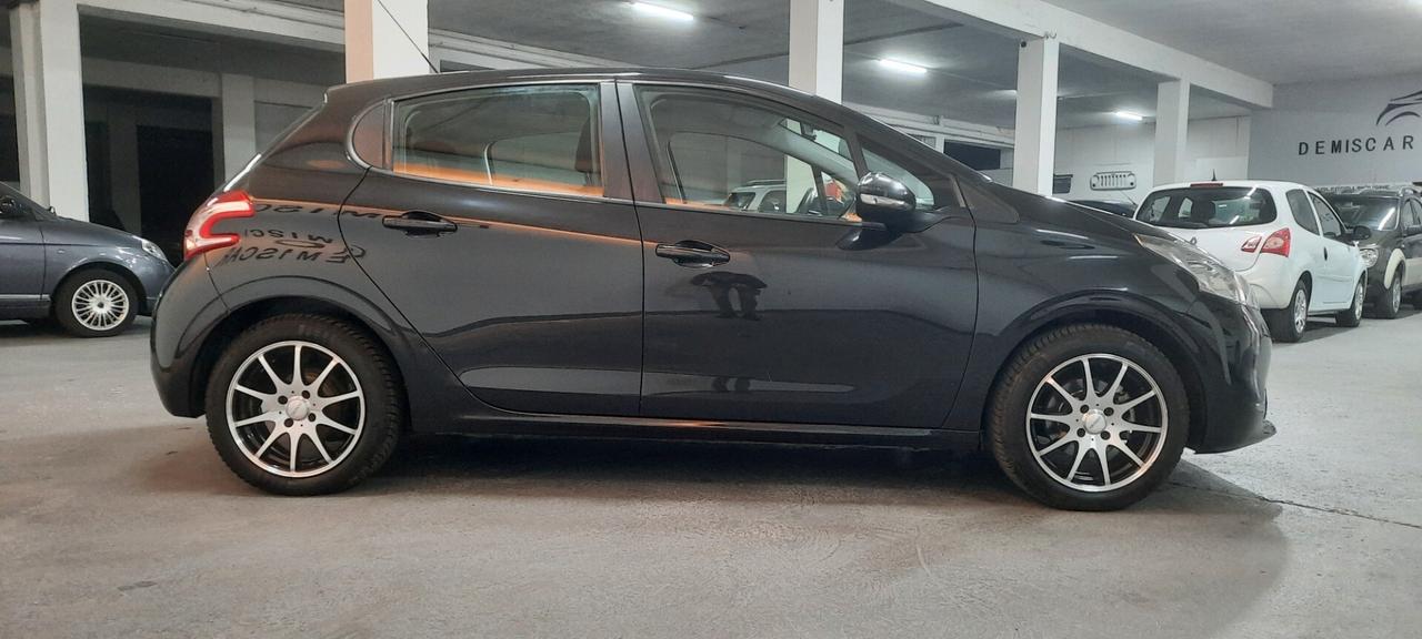 Peugeot 208 1.2 VTi 82 CV 5 porte Active