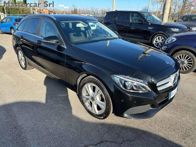 MERCEDES-BENZ C 220 SW d Business auto fari Led - targa FR142JH