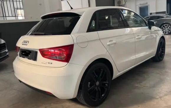 Audi A1 1.6 TDI 105 CV Ambition