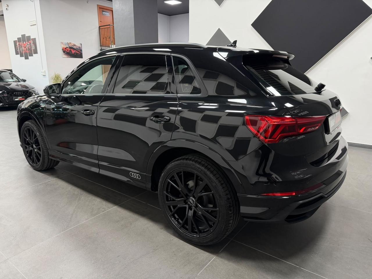 Audi Q3 SUV 35 TDI S tronic S-line