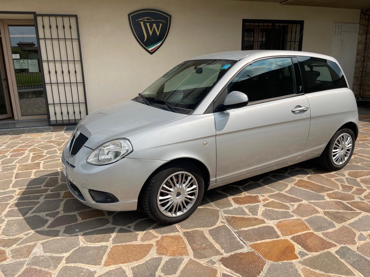 Lancia Ypsilon 1.4 Ecochic GPL