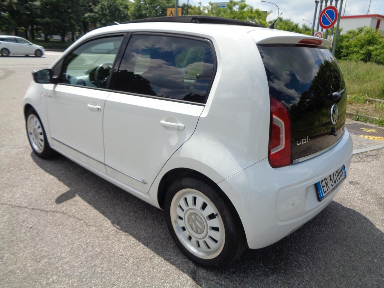 Volkswagen up! 1.0 75 CV 5p. high up! ASG