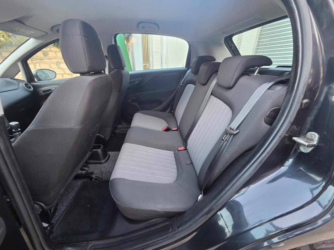 Fiat Punto 1.4 8V 5 porte Natural Power Street