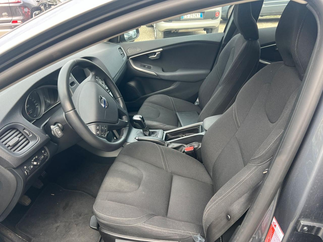 VOLVO V40 CROSS COUNTRY UNICO PROPRIETARIO