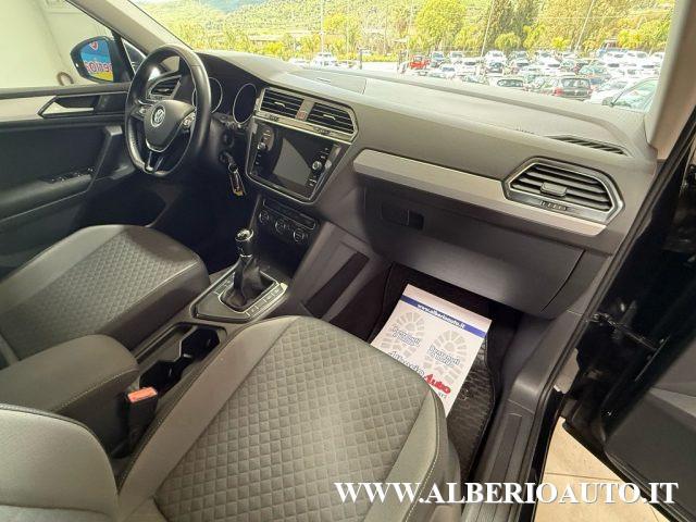 VOLKSWAGEN Tiguan 1.6 TDI SCR Sport BM Technology R-Line *90.000 KM*