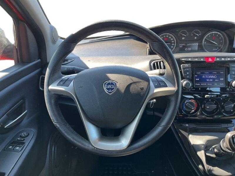 Lancia Ypsilon III 2015 1.0 hybrid Gold s&s 70cv
