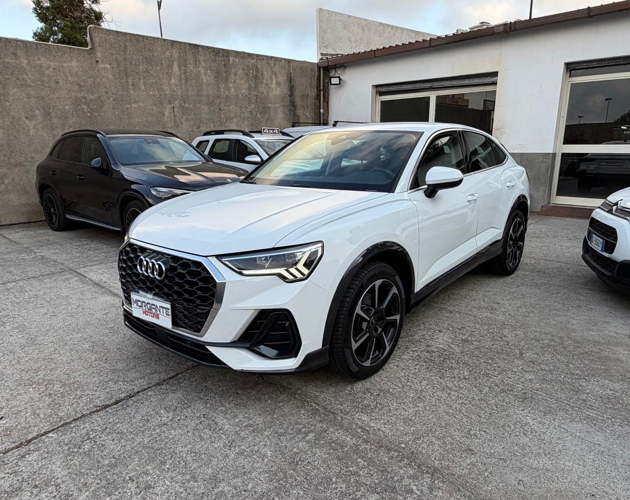 Audi Q3 35 2.0TDI 150cv S tronic S line edition 2022