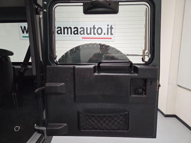 LAND ROVER Defender 110 2.4 TD4 SE IVA ESPOSTA