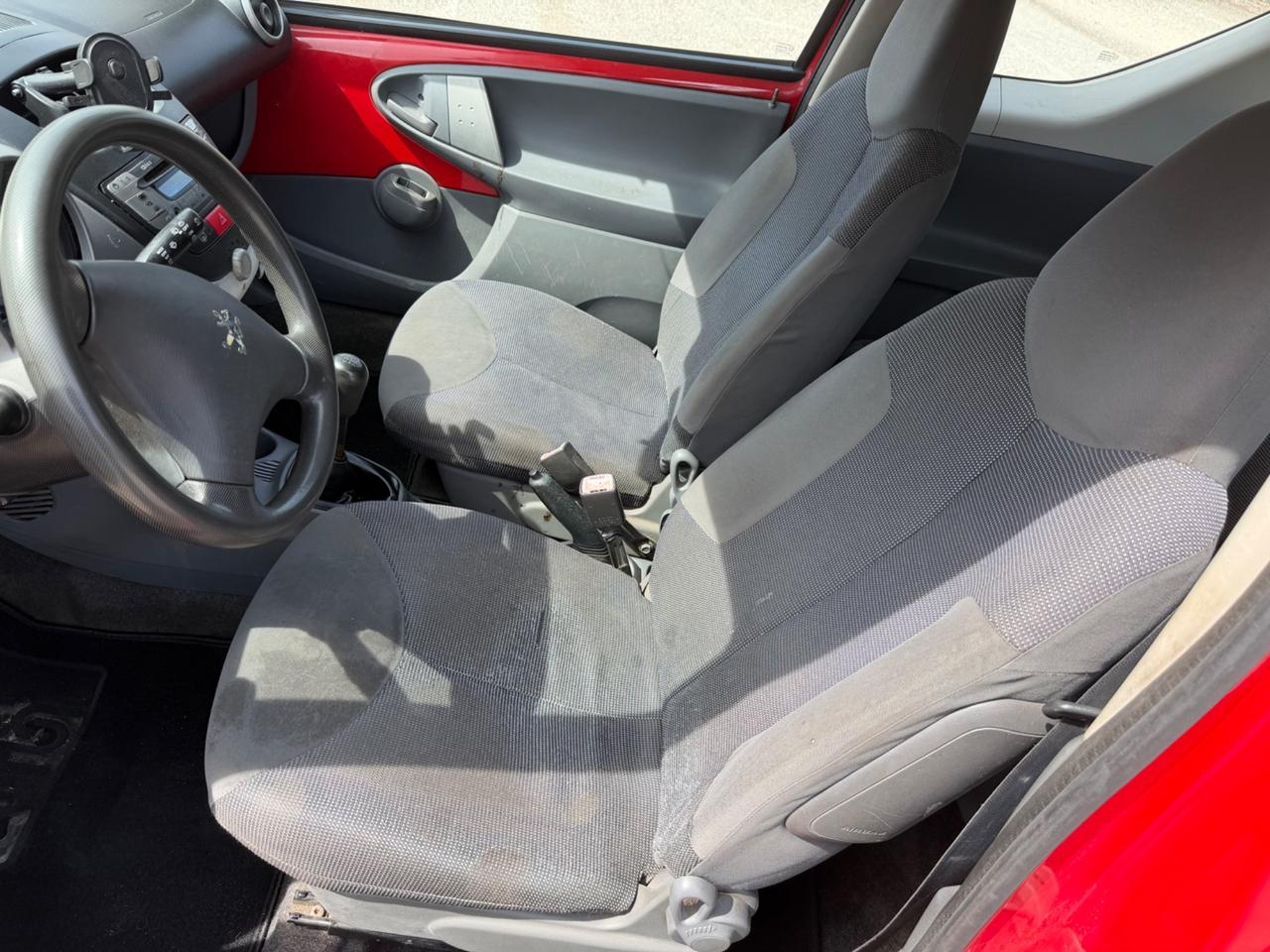Peugeot 107 1.0 68CV 3p. Sweet Years