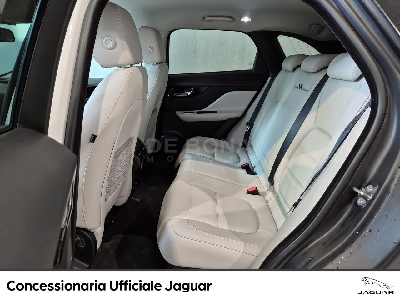 Jaguar F-Pace 2.0d i4 prestige awd 240cv auto my18