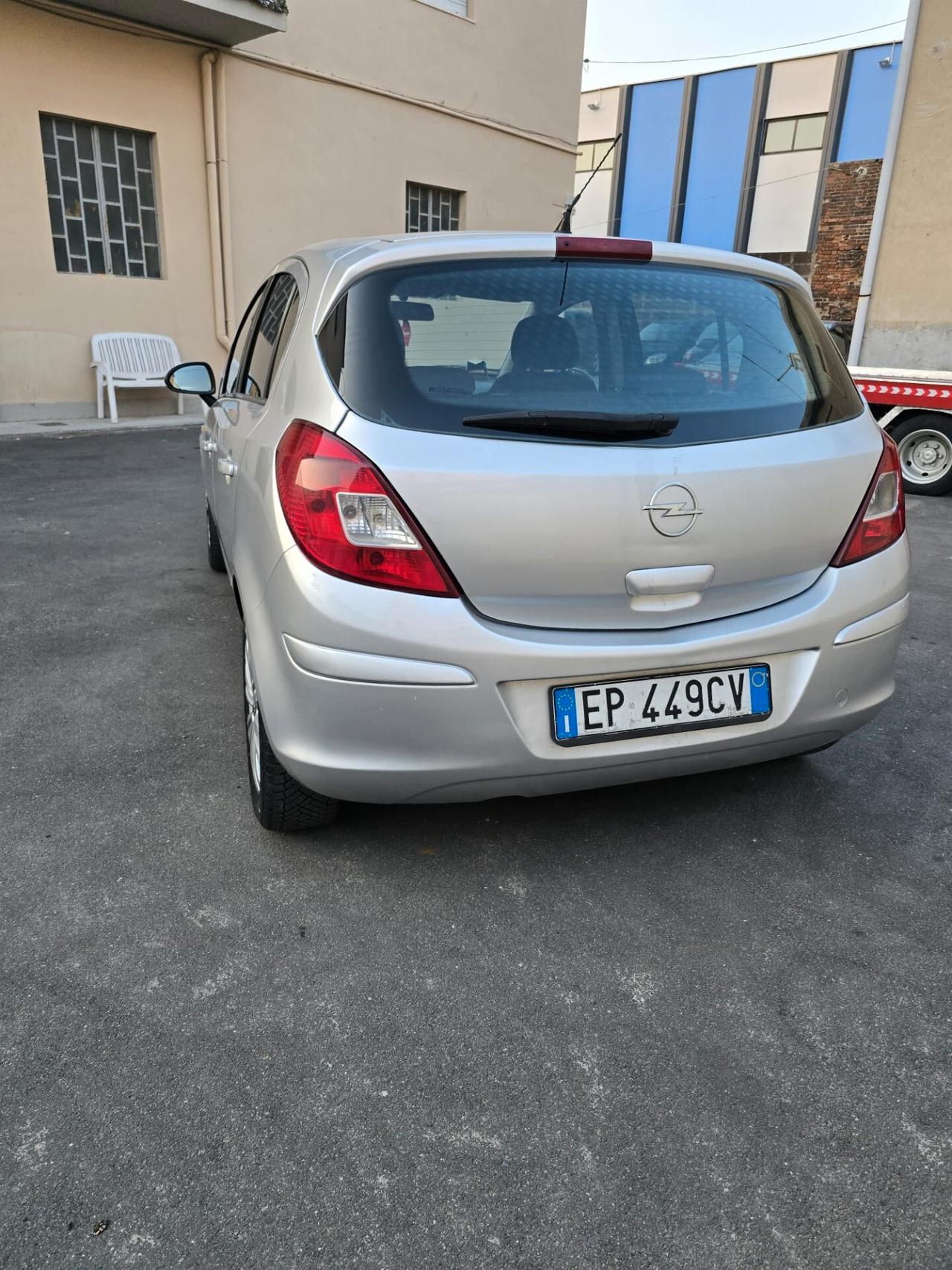 Opel Corsa 1.3 CDTI 75CV F.AP. 5 porte Sport possibilita 12 mesi garanzia